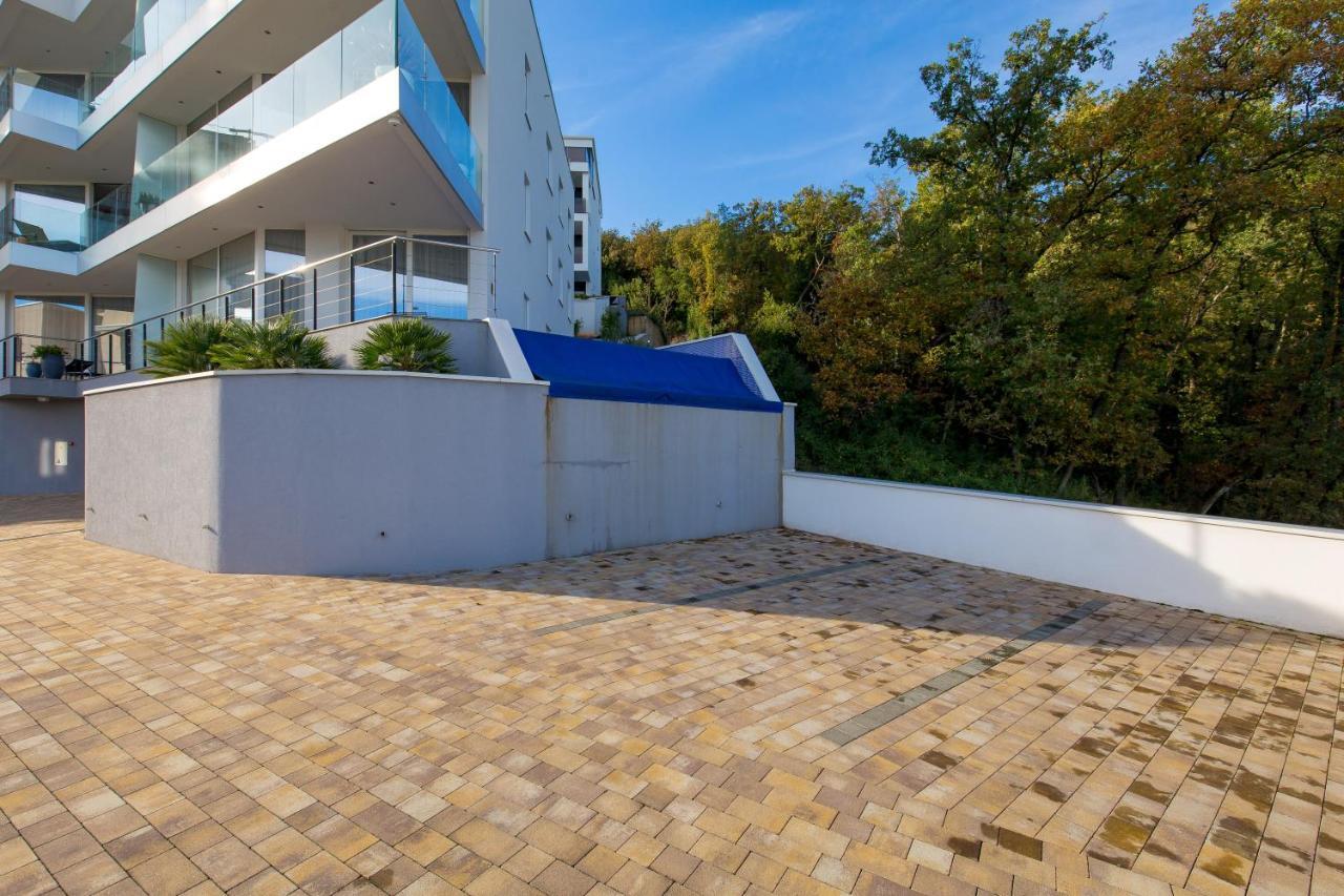 Apartment Palmas Opatija Bagian luar foto